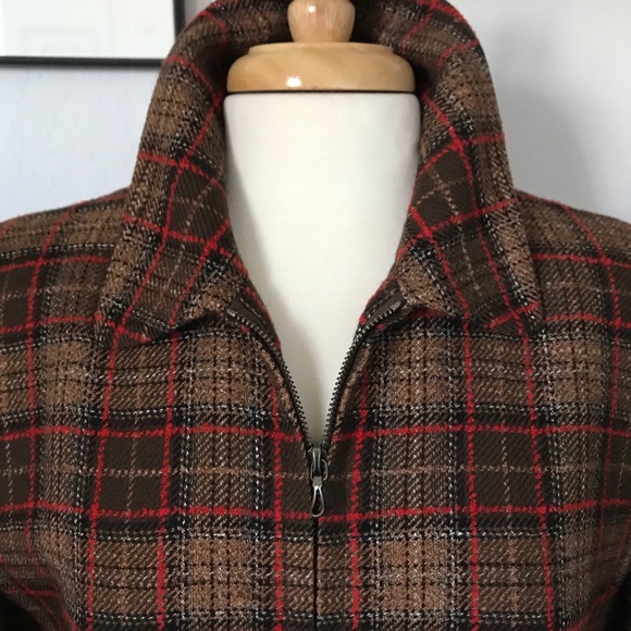 Jacket - Picture 2 of 4